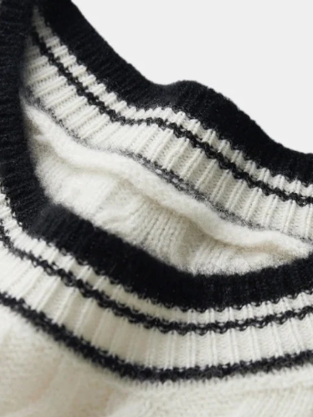 SIMÓN | JERSEY TRENZADO | TOQUE DEPORTIVO MODERNO