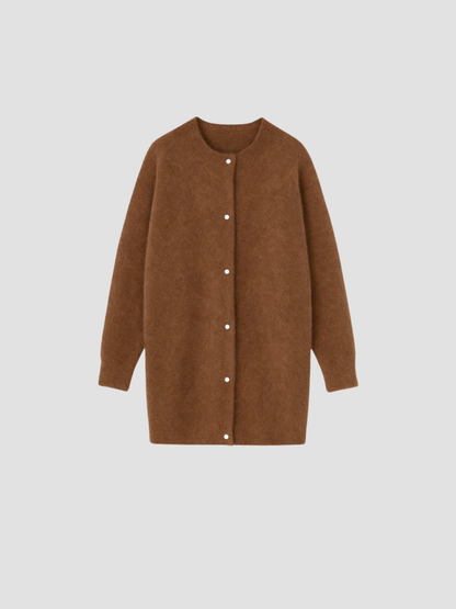 AMARANTA | CÁRDIGAN LARGO DE PUNTO – ELEGANCIA RELAJADA Y VERSÁTIL