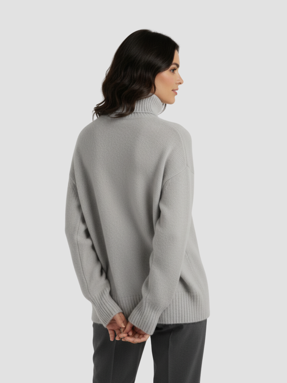 EVELISSE | JERSEY DE MUJER – SUAVIDAD ENVOLVENTE Y ESTILO REFINADO