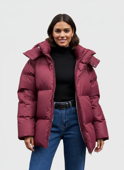 NAÉLLE | CHAQUETA DE MUJER – COMODIDAD, VOLUMEN Y ELEGANCIA URBANA