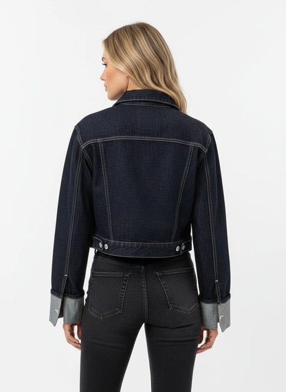 SELINA | CHAQUETA VAQUERA – CLÁSICO RENOVADO CON ESTILO CONTEMPORÁNEO