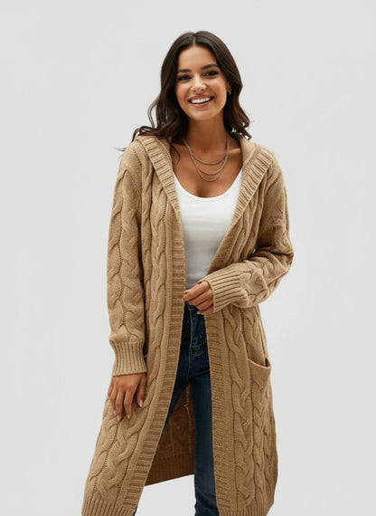 TULIA | CÁRDIGAN LARGO DE PUNTO – VERSATILIDAD MODERNA CON DETALLE DE CAPUCHA