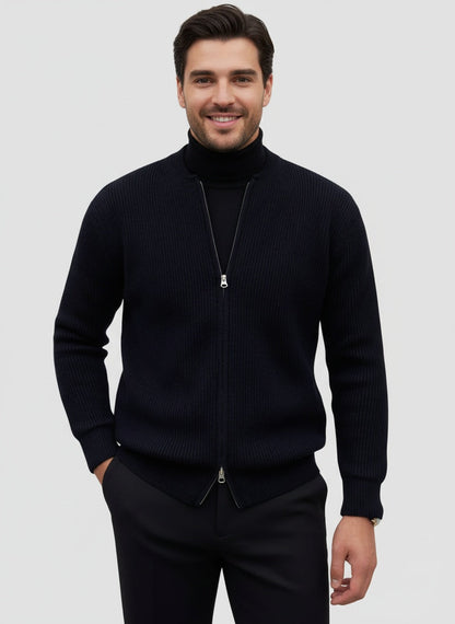 TOBÍAS | CÁRDIGAN CON CREMALLERA | LOOK ATEMPORAL Y VERSÁTIL