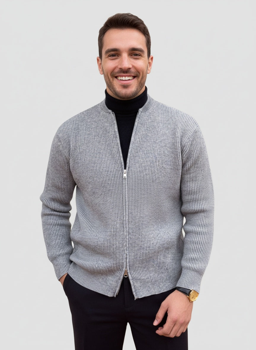 TOBÍAS | CÁRDIGAN CON CREMALLERA | LOOK ATEMPORAL Y VERSÁTIL