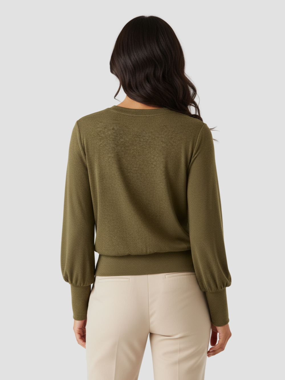 DACIO | TOP DE PUNTO ELÁSTICO CON SOPORTE – LÍNEAS LIMPIAS Y FACILIDAD COTIDIANA