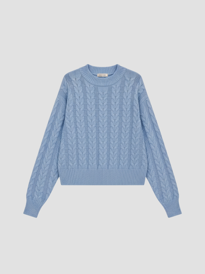 SERELINA | JERSEY DE MUJER CON ESCOTE PLEGADO – EQUILIBRIO ENTRE SENSUALIDAD Y DISTINCIÓN