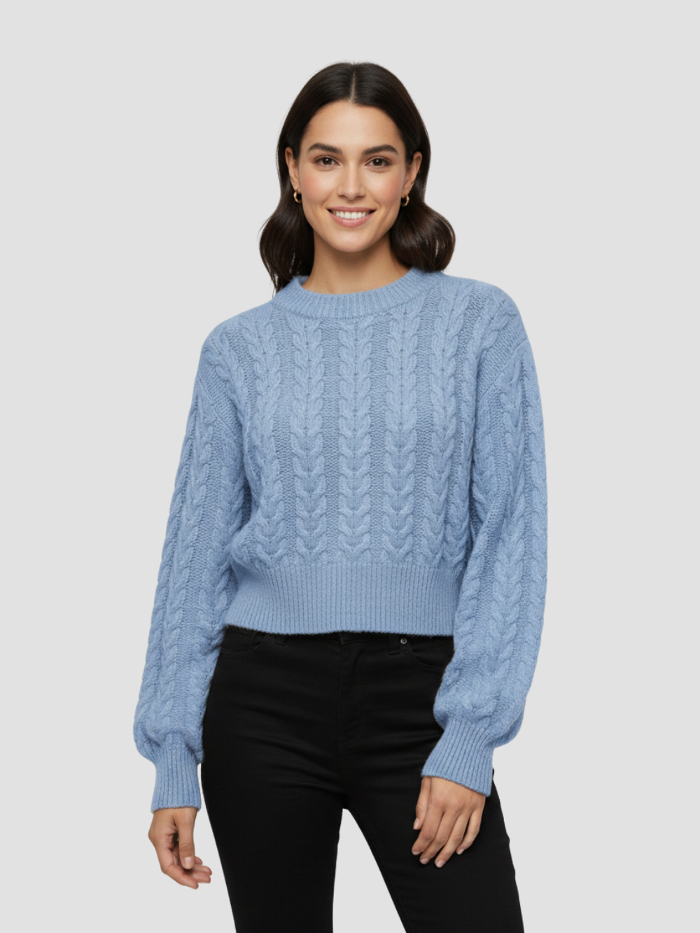 SERELINA | JERSEY DE MUJER CON ESCOTE PLEGADO – EQUILIBRIO ENTRE SENSUALIDAD Y DISTINCIÓN